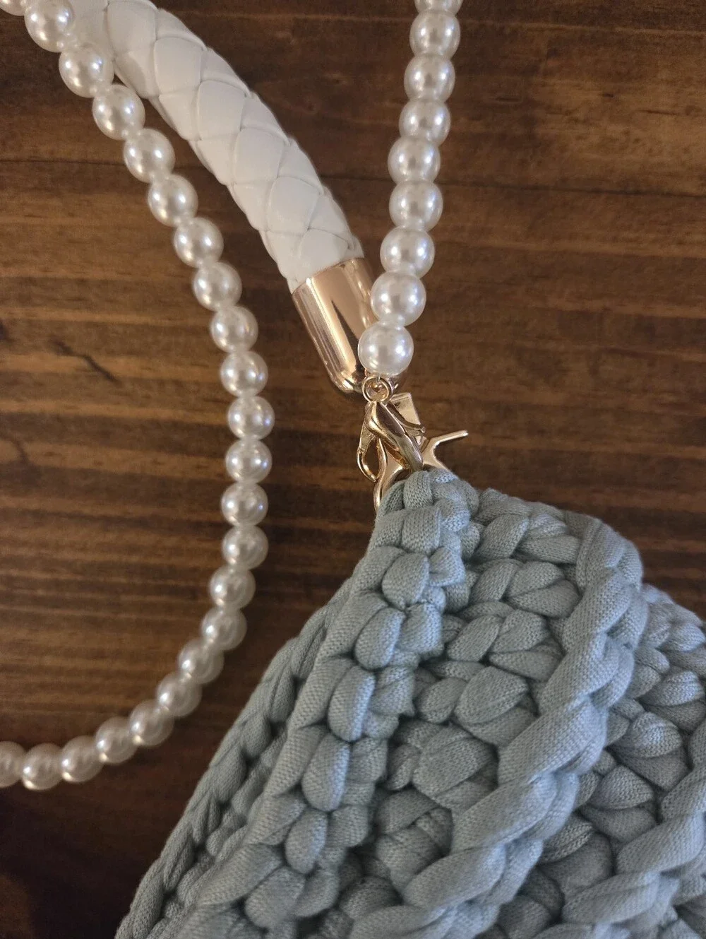 Light Blue Crochet Shell Crossbody Bag with Pearl Strap